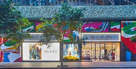 gucci westfield opening times|Gucci stores Westfield.